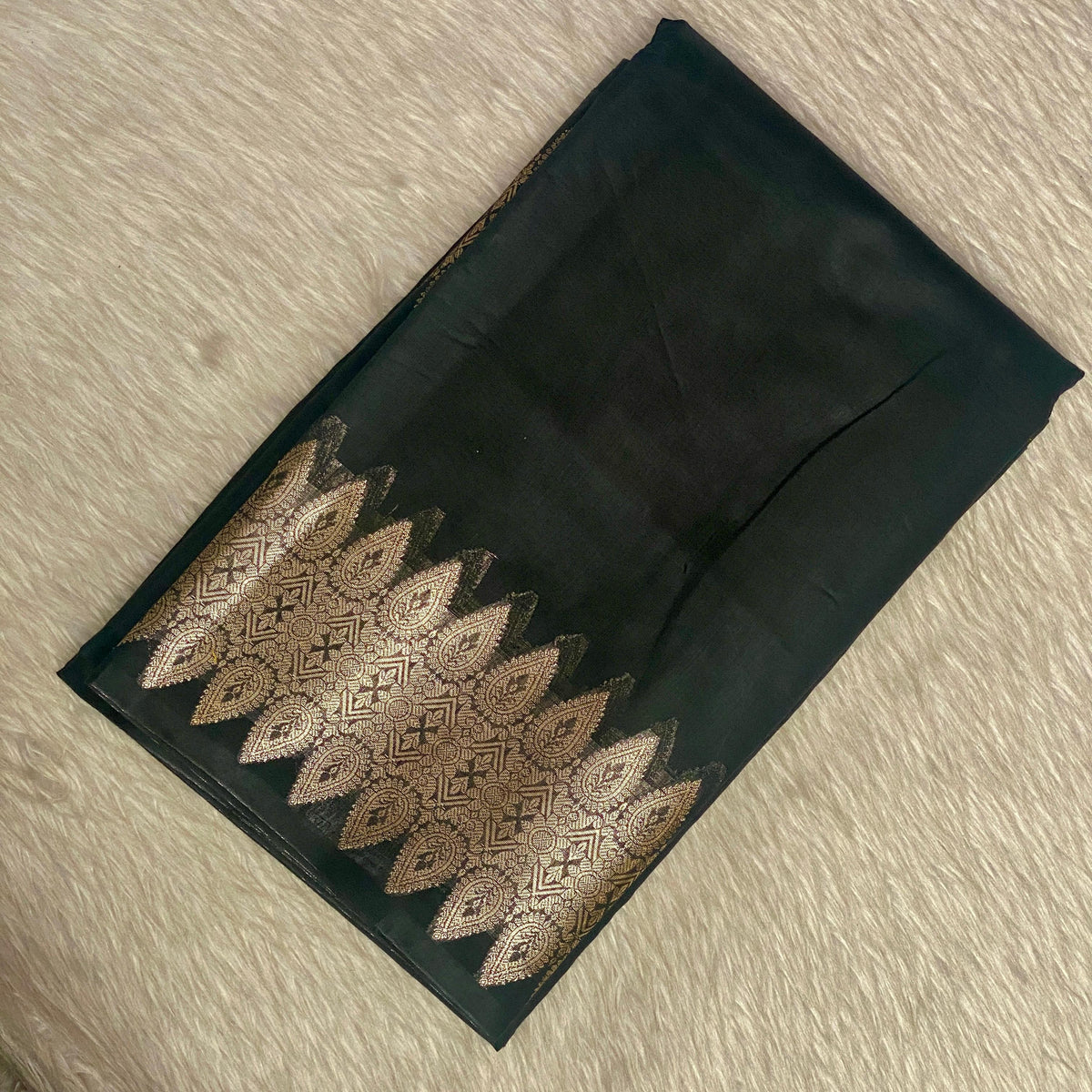 Classic Black Designer Soft Silk Saree with Rich Zari Pallu