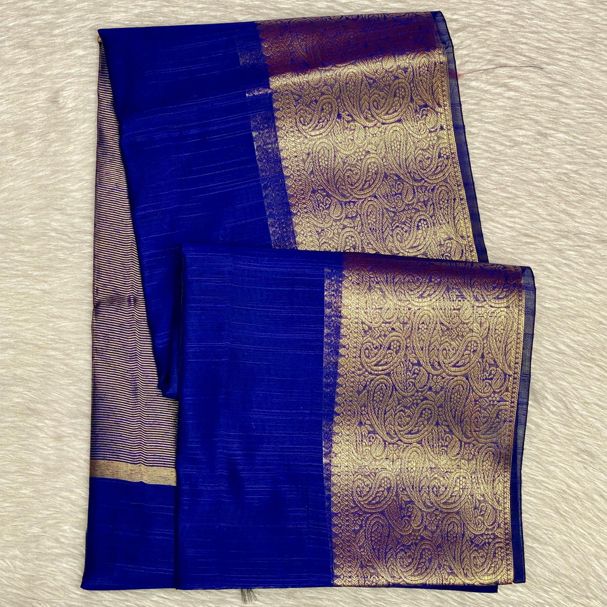 Ankitha Semi Linen Saree in Blue