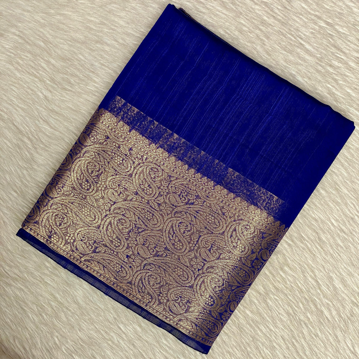 Ankitha Semi Linen Saree in Blue