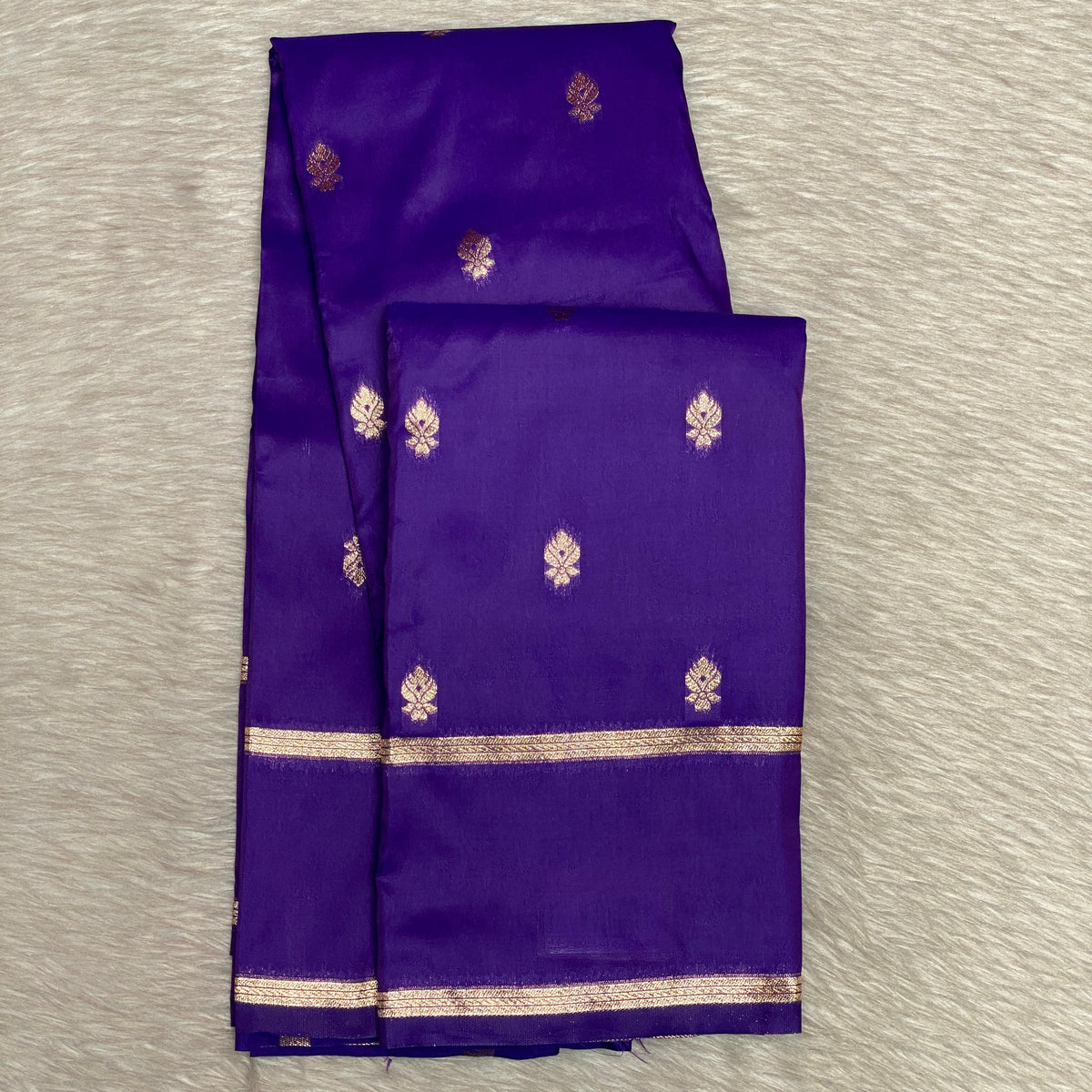 Aathmika Violet Silk Saree with Golden Border kara