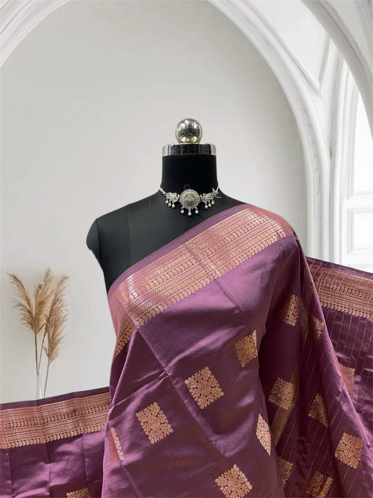 Soft Silk Sareewith Square Design Lavender