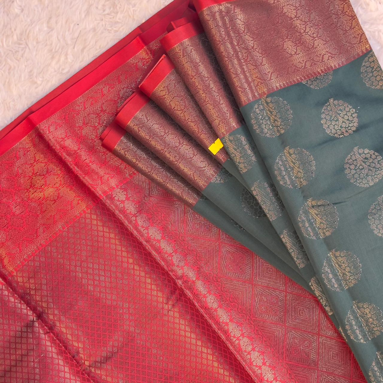 Semi Silk Saree with Golden Round Pattern