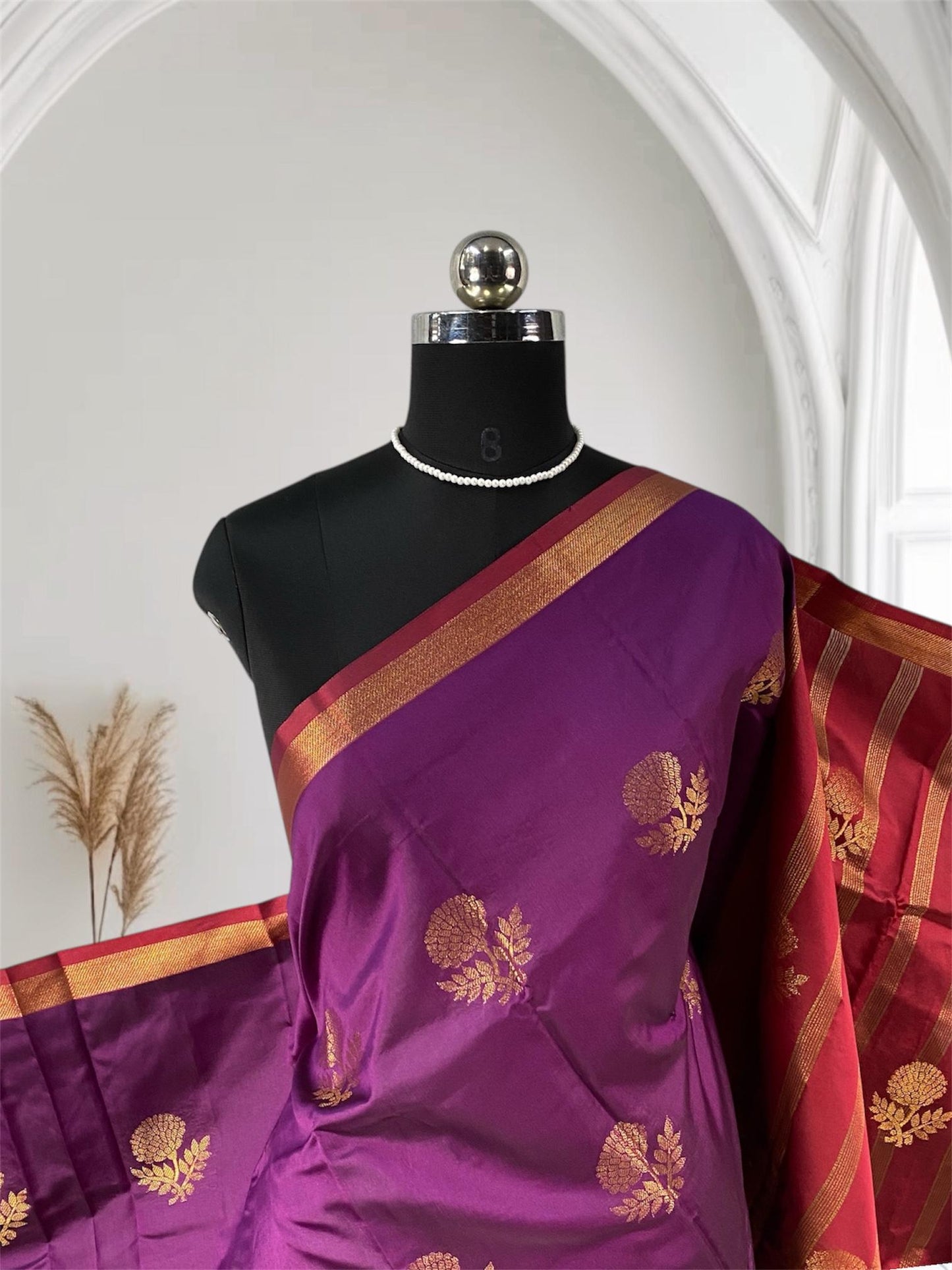 Mallika Semi Soft Silk plain saree with floral Design Violet