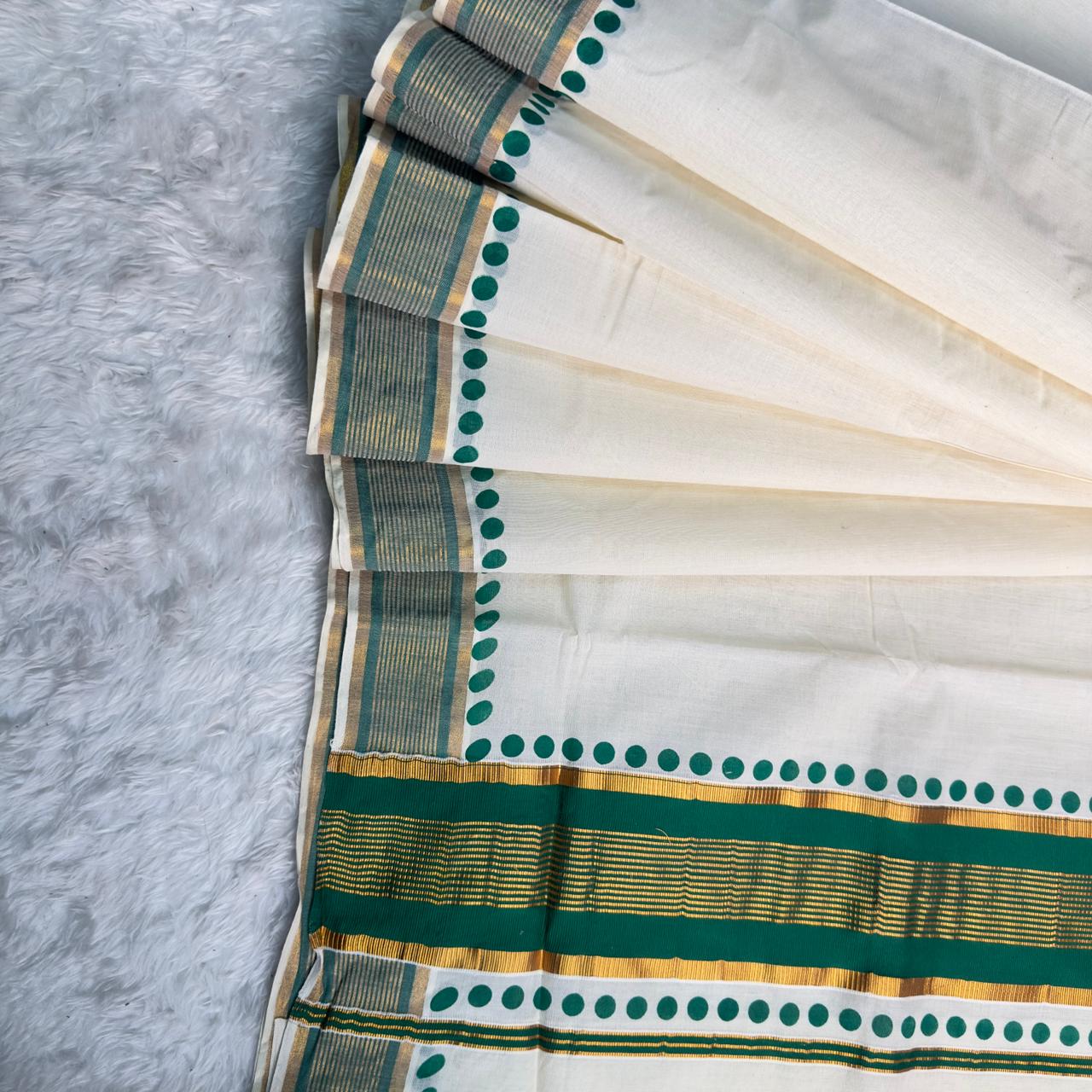 Traditional Karela Saree with Small Green Dotted Pattern